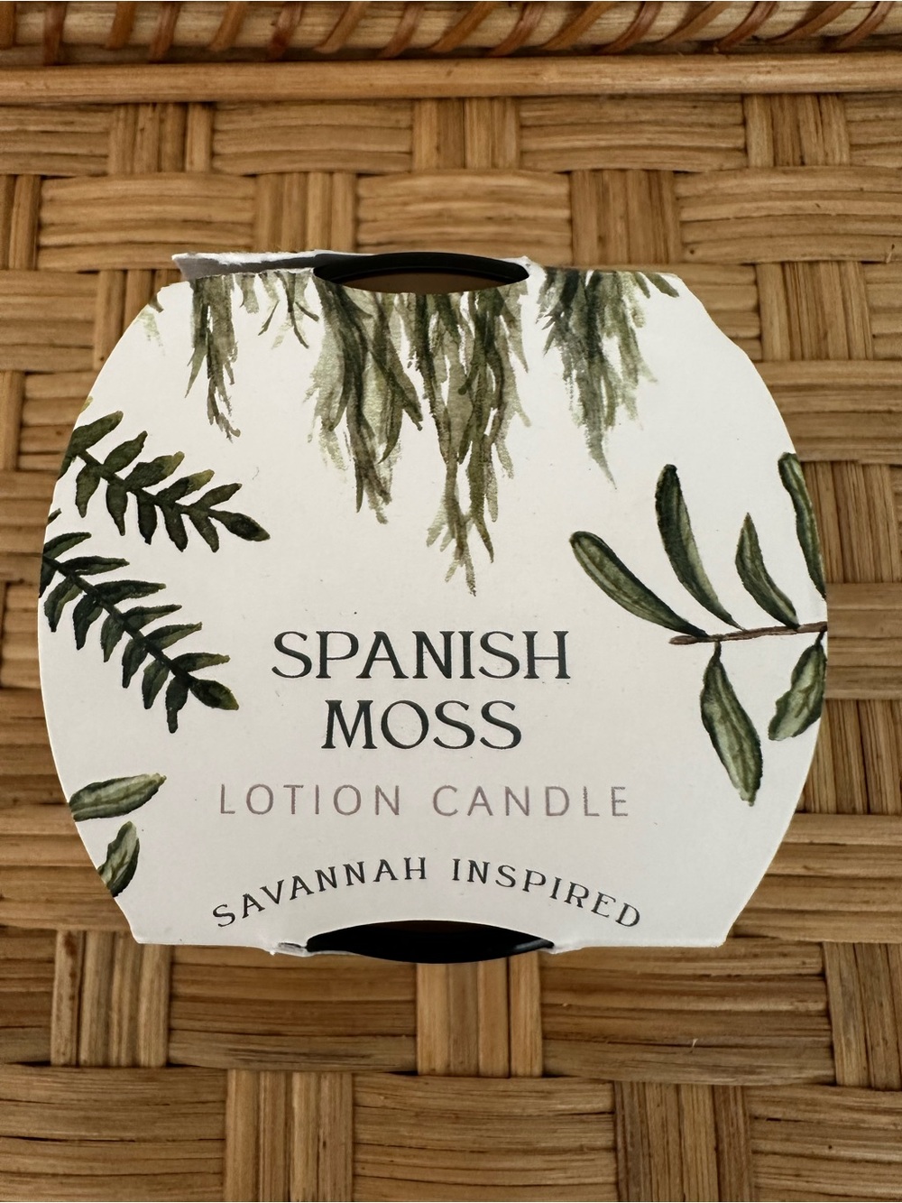 NEW IN BOX Savannah’s Inspired 
Spanish Moss Lotion Candle